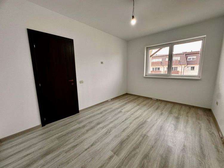 Apartament cu 2 camere decomandat în Sânpetru