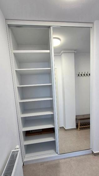 Apartament cu 2 camere decomandat, mobilat în Tractorul