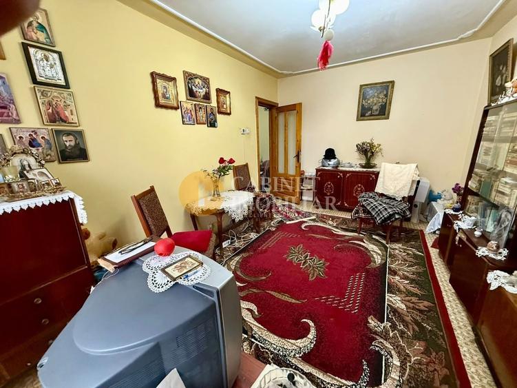 Apartament cu 3 camere decomandat, mobilat în Păcurari
