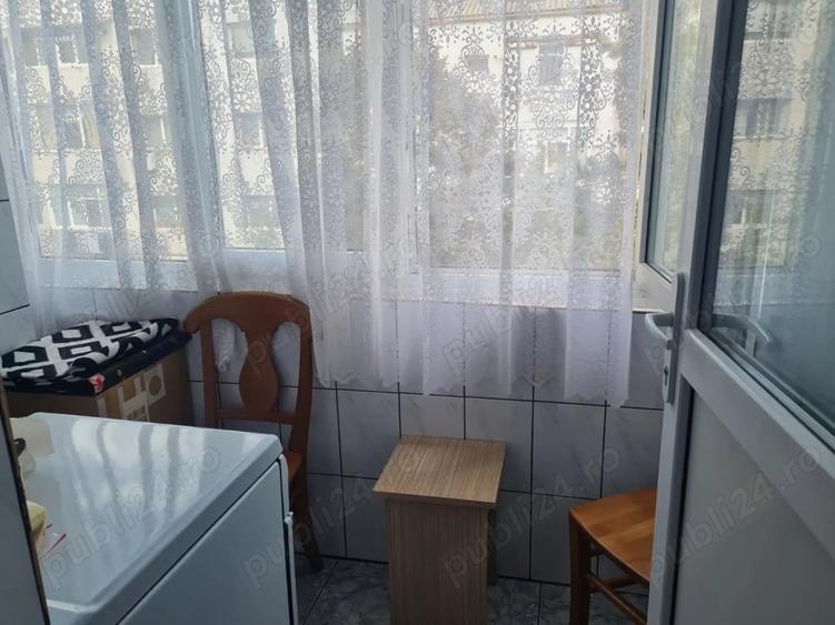 Apartament cu 3 camere decomandat în Inel I