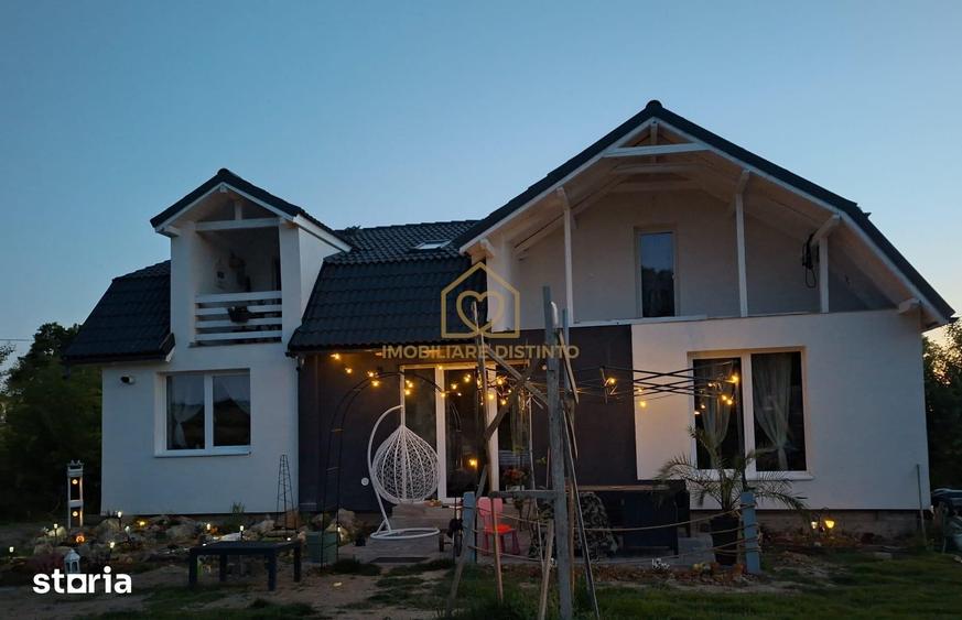Casă cu 5 camere cu Teren 700 Mp în Central