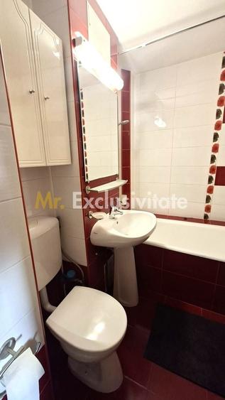 Apartament cu 3 camere decomandat, mobilat în Popa Șapcă