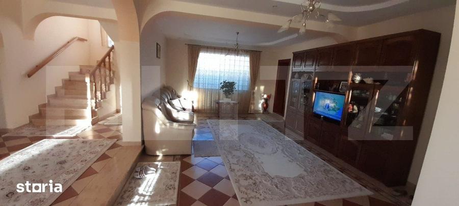Casă cu 4 camere cu Teren 1200 Mp în Ițcani
