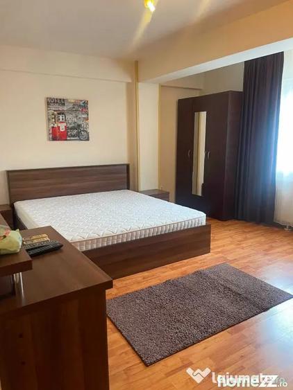 Garsonieră decomandată în Brâncoveanu