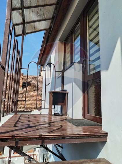 Apartament cu 2 camere, mobilat în Ultracentral