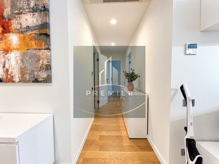 Apartament cu 3 camere semidecomandat în Aviației