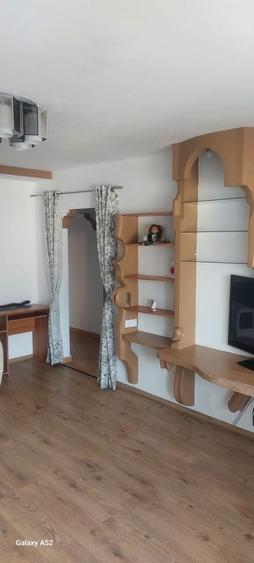 Inchiriez apartament 3 camere decomandat, zona Terezian din Sibiu - 6