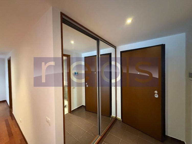Apartament cu 3 camere, mobilat în Șoseaua Nordului