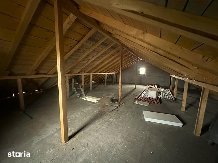Casă cu 4 camere cu Teren 1000 Mp în Ciorogârla