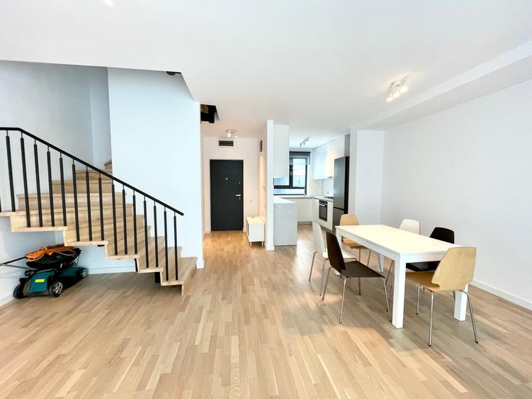 Duplex cu 5 camere cu Piscina în Pipera