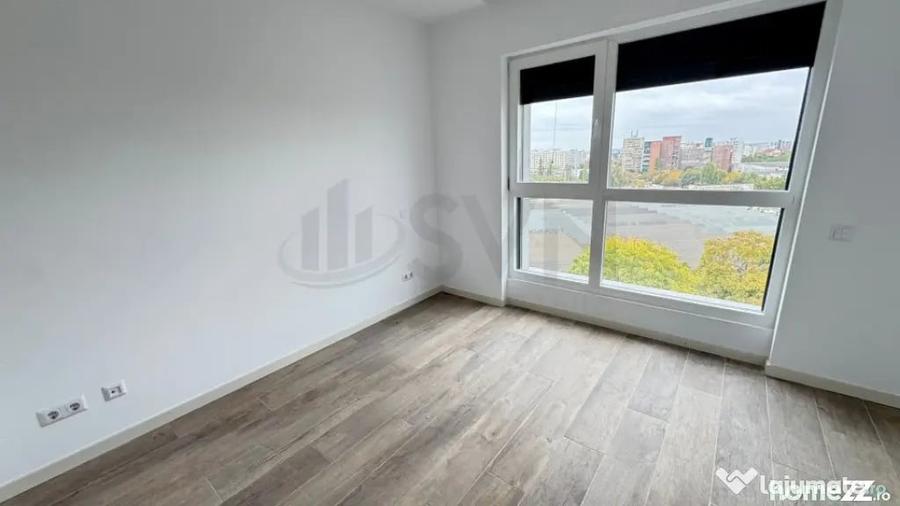 Apartament cu 4 camere decomandat în Costin Georgian