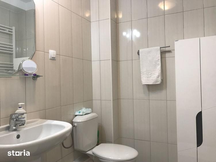 Casă cu 4 camere cu Teren 70 Mp în Central