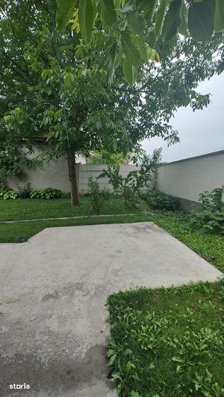 Casă cu 2 camere cu Teren 360 Mp în Ceangăi