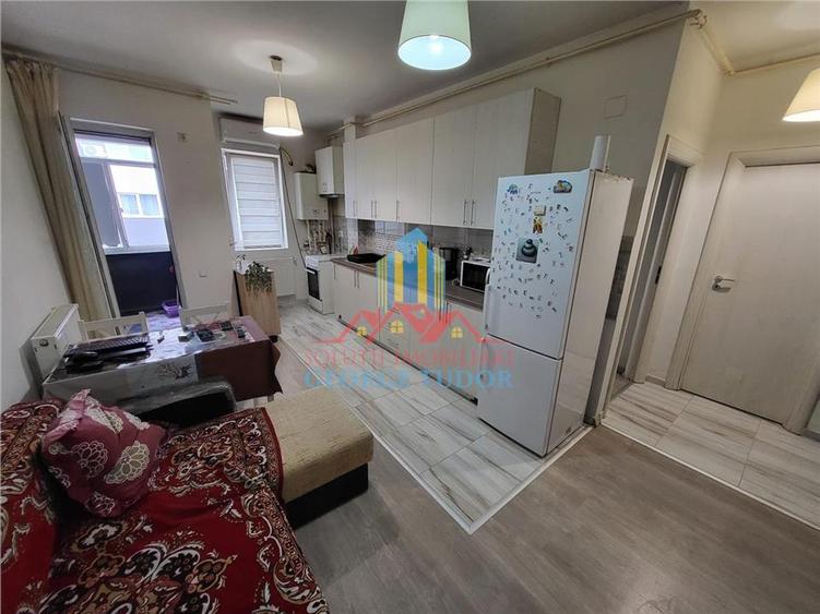 Apartament cu 2 camere semidecomandat, mobilat în Militari