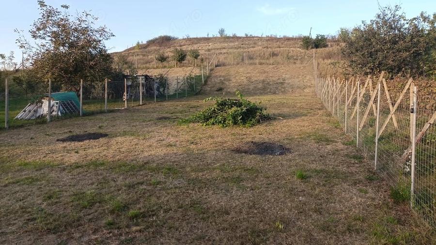 Teren de 440 mp, în Central