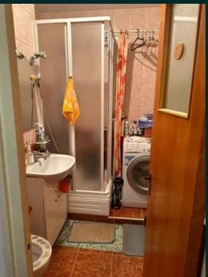 Apartament cu 3 camere decomandat în Tineretului