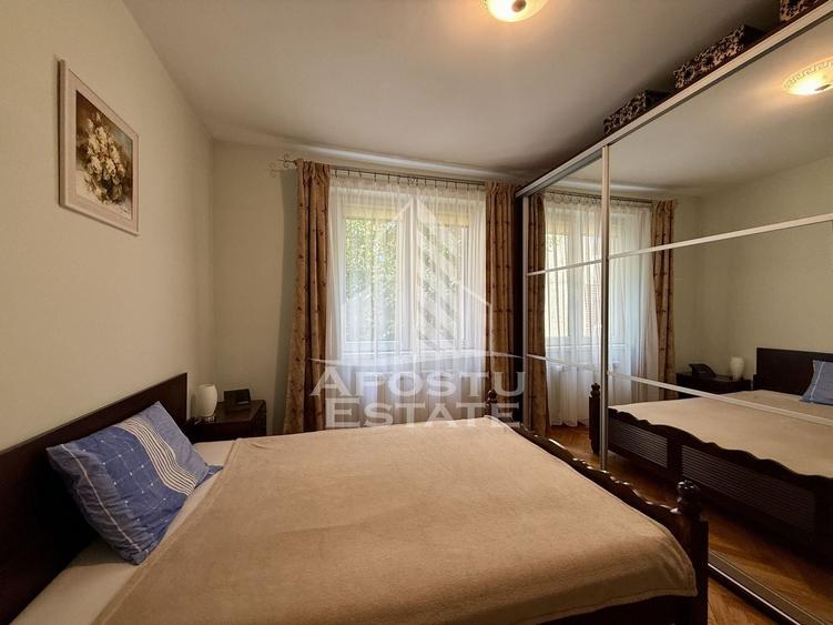 Apartament cu 3 camere semidecomandat, mobilat în Olimpia-Stadion