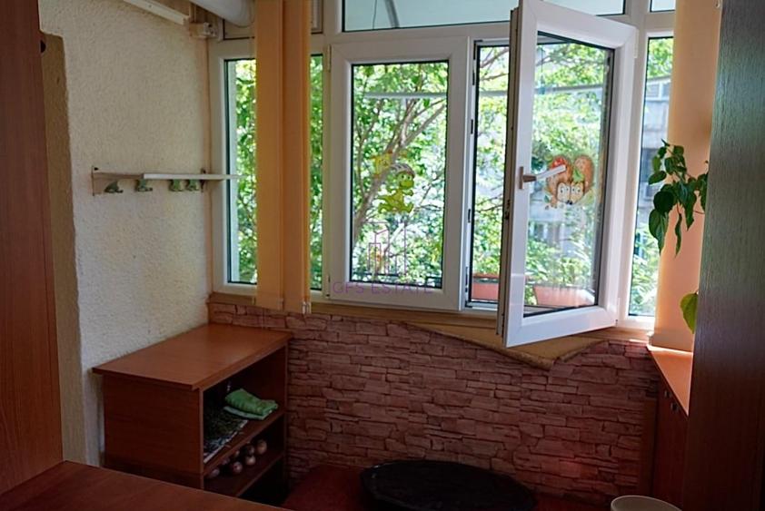 Inchiriere Apartament 3 Camere Crangasi - 11