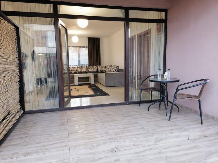 Casă cu 4 camere în Central