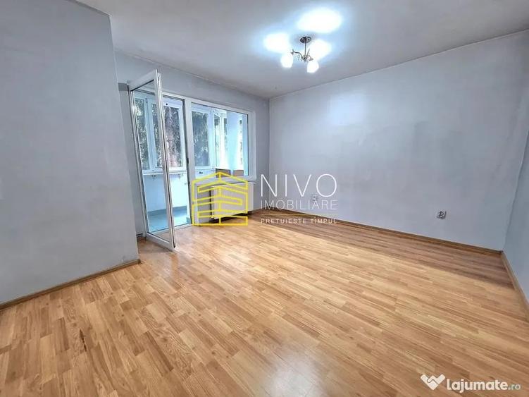 Apartament cu 3 camere decomandat în Tudor