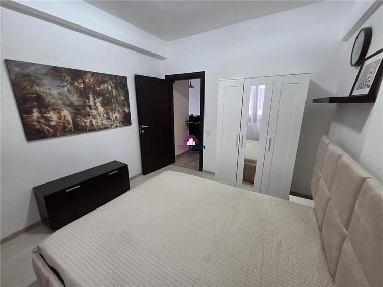 Apartament cu 2 camere semidecomandat, mobilat în Gorjului