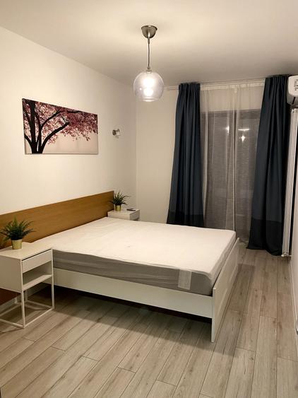 Apartament cu 2 camere decomandat în Politehnica