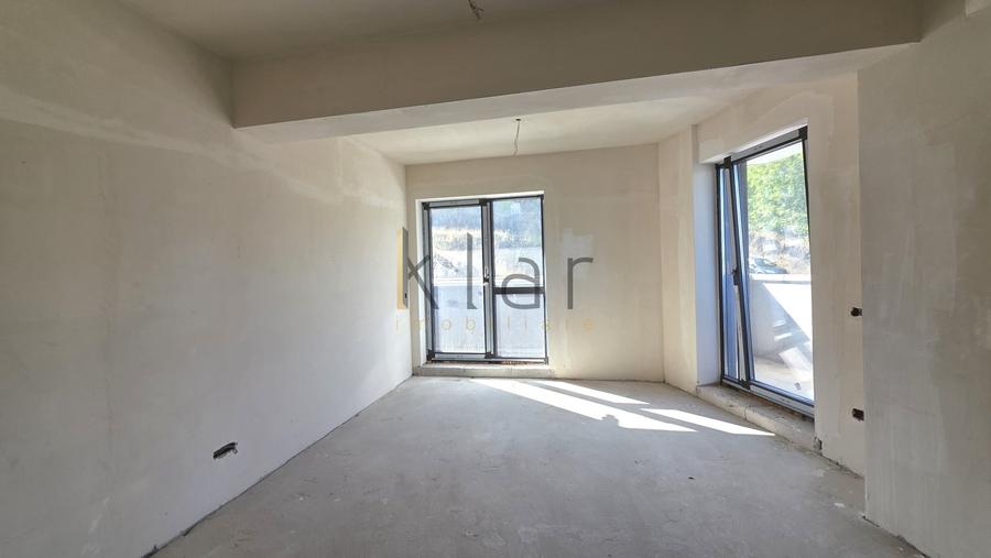 Apartament cu 2 camere decomandat în Zorilor