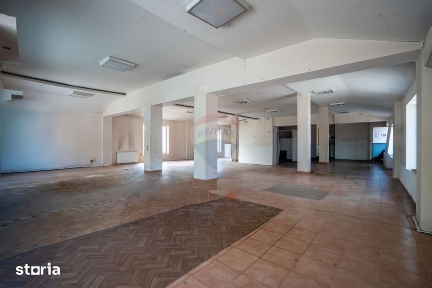 Spațiu comercial, de 372 mp, în Măgurele