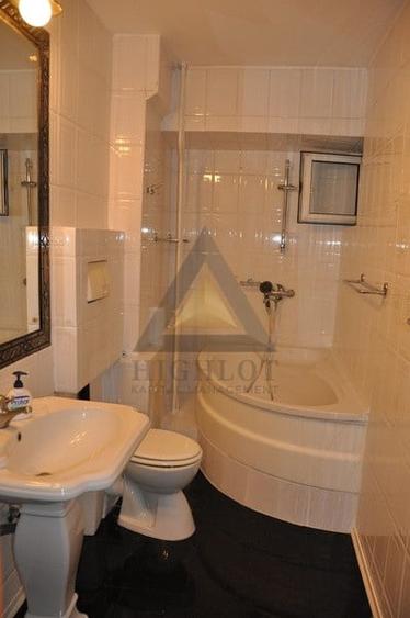 Apartament cu 3 camere decomandat, mobilat în P-ța Victoriei