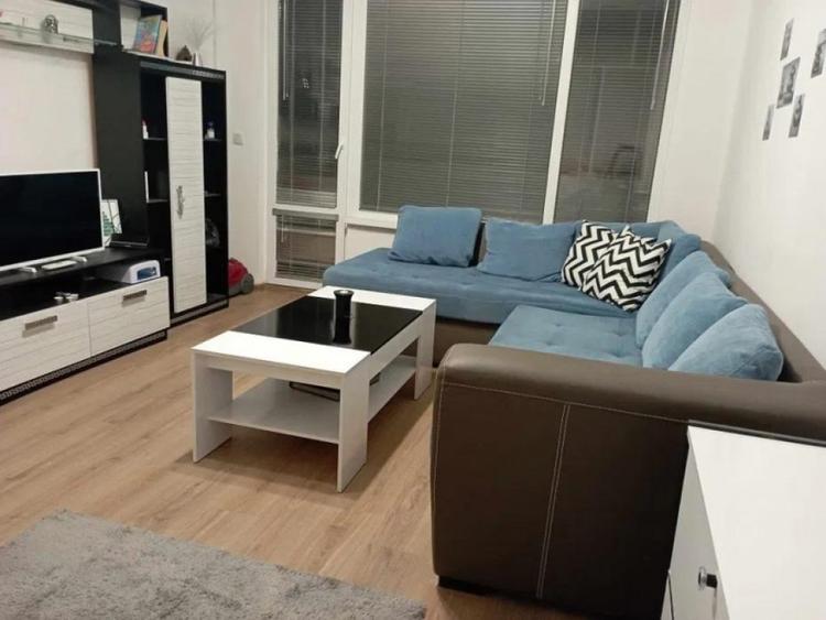 Apartament cu 2 camere decomandat în Aurel Vlaicu
