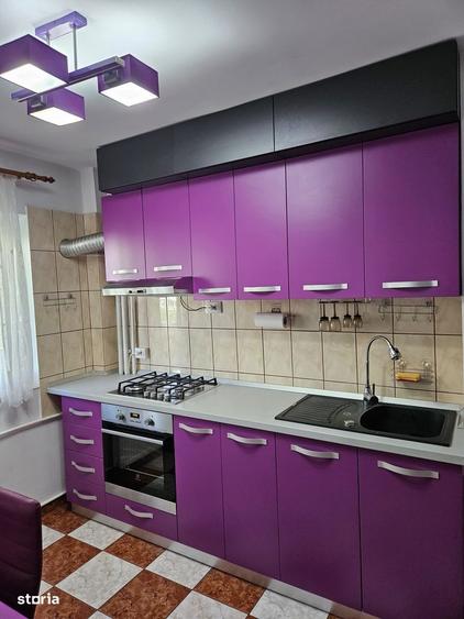 Apartament cu 2 camere semidecomandat, mobilat în Lujerului