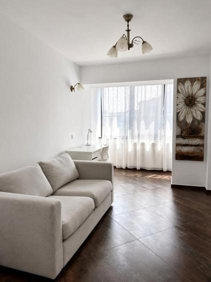 Apartament cu 3 camere în Dorobanți