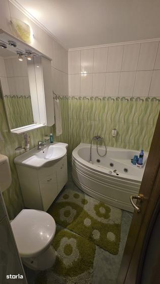 Apartament cu 3 camere în Mircea-Vodă