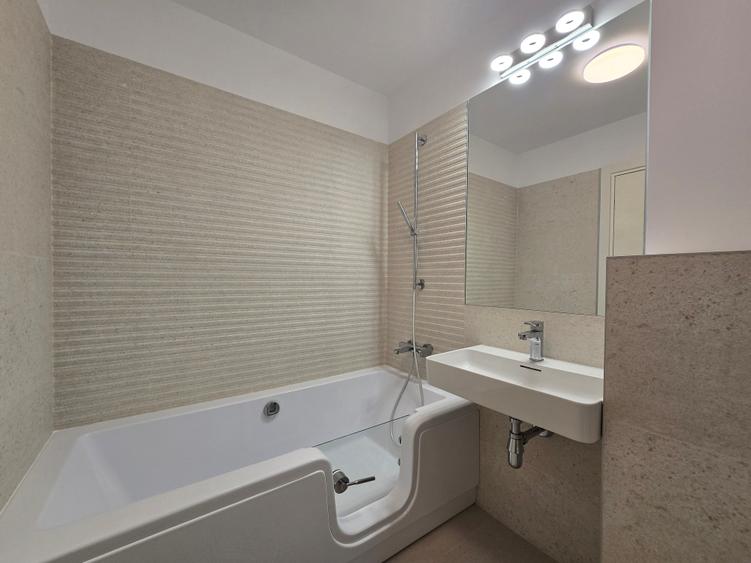 Apartament cu 2 camere semidecomandat în Floreasca