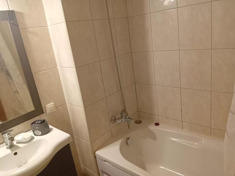 Garsonieră decomandată în Doamna Ghica