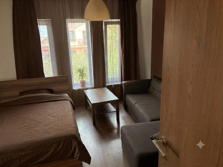 Duplex cu 5 camere cu Teren 980 Mp în Săcălaz