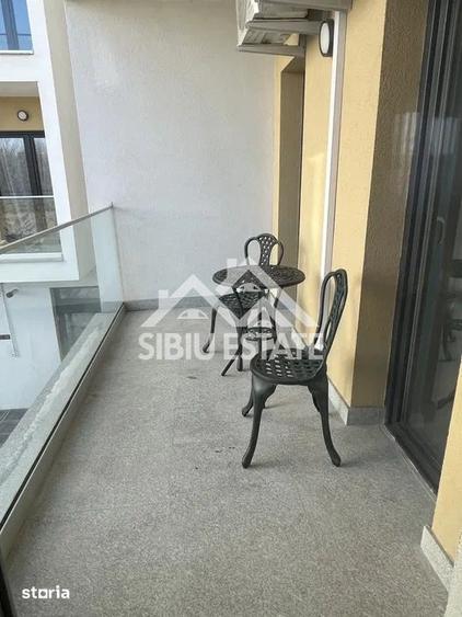Apartament cu 3 camere, mobilat în Turnișor