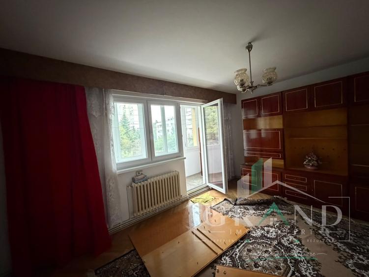 Apartament cu 3 camere decomandat, mobilat în Mănăștur