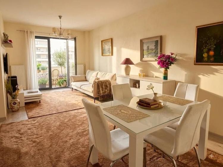 Apartament cu 2 camere decomandat, mobilat în Mărăști