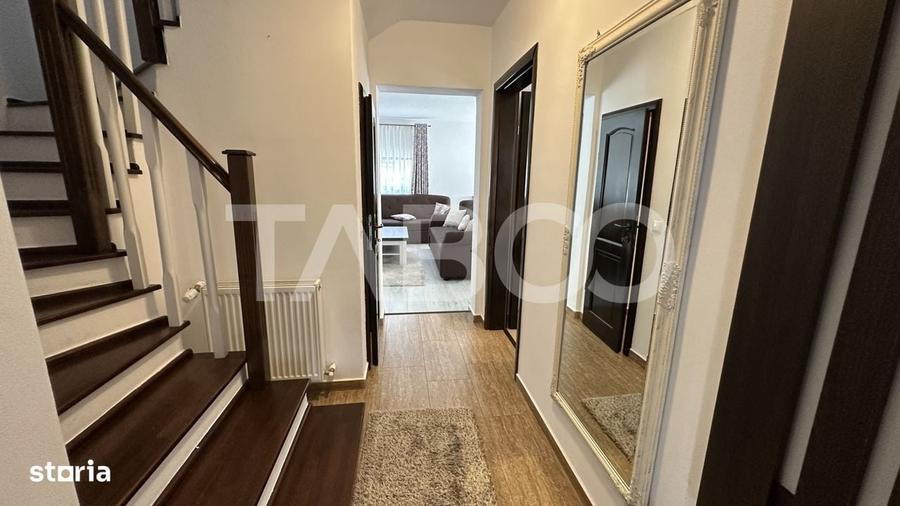 Casă cu 4 camere în Central
