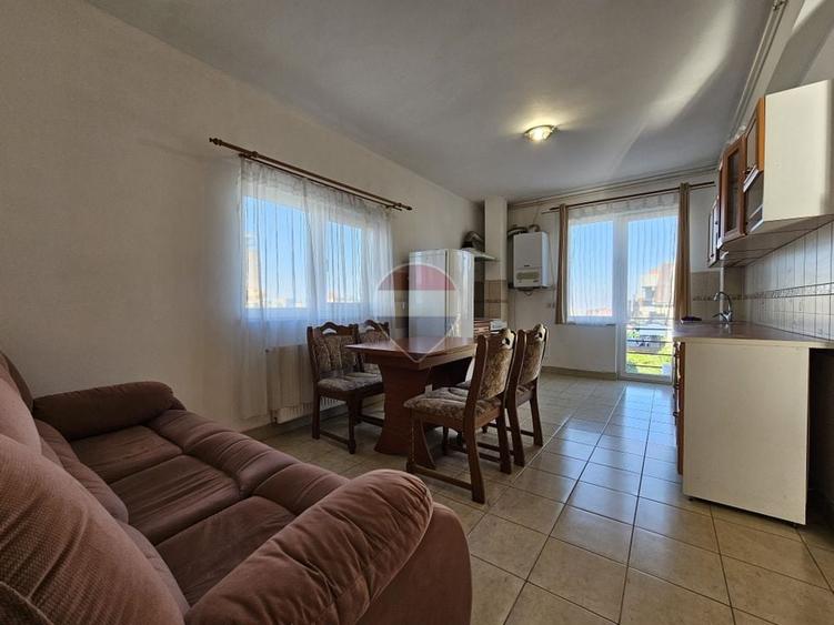 Apartament cu 2 camere decomandat, mobilat în Bună Ziua