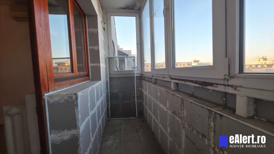 Apartament 4 camere, etaj 9/9 cu etaj tehnic, Str. Mărgeanului, Sector 5 - 31