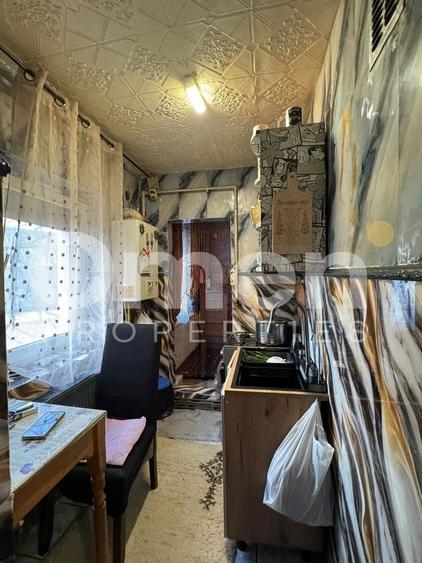 Garsonieră semidecomandată în Săsar