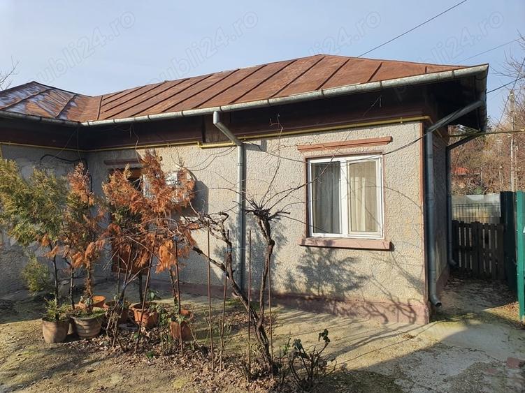 Casă cu 2 camere cu Teren 326 Mp în Central