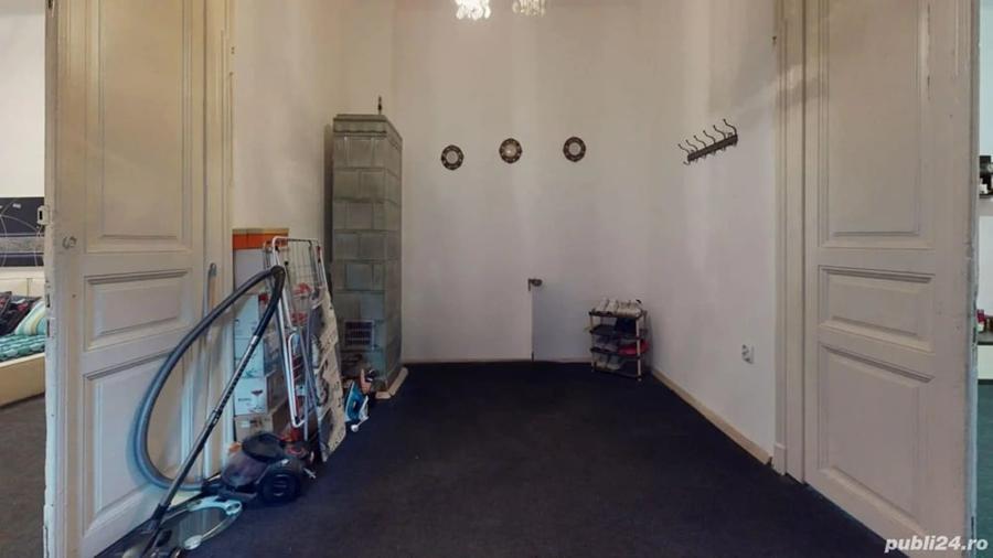Apartament cu 3 camere nedecomandat în Armeneasca