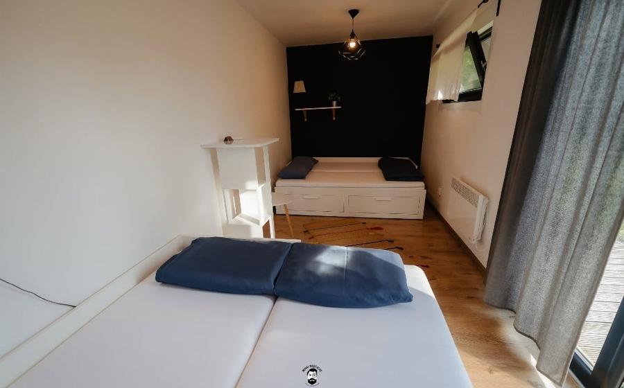 Hotel/Pensiune, de 15 mp, în Buzad