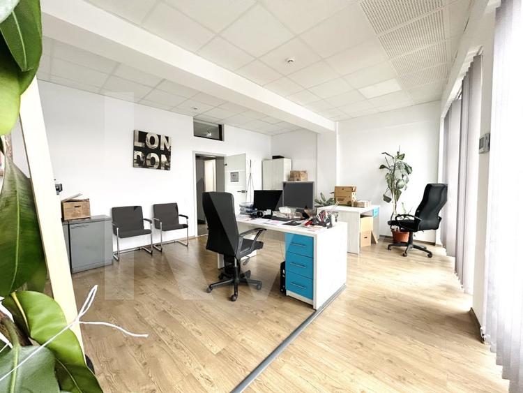 Birou, de 726.59997558594 mp, în Turnișor