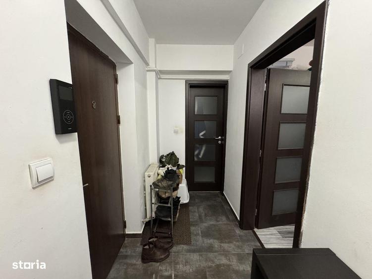 Apartament cu 2 camere decomandat, mobilat în Strugurilor