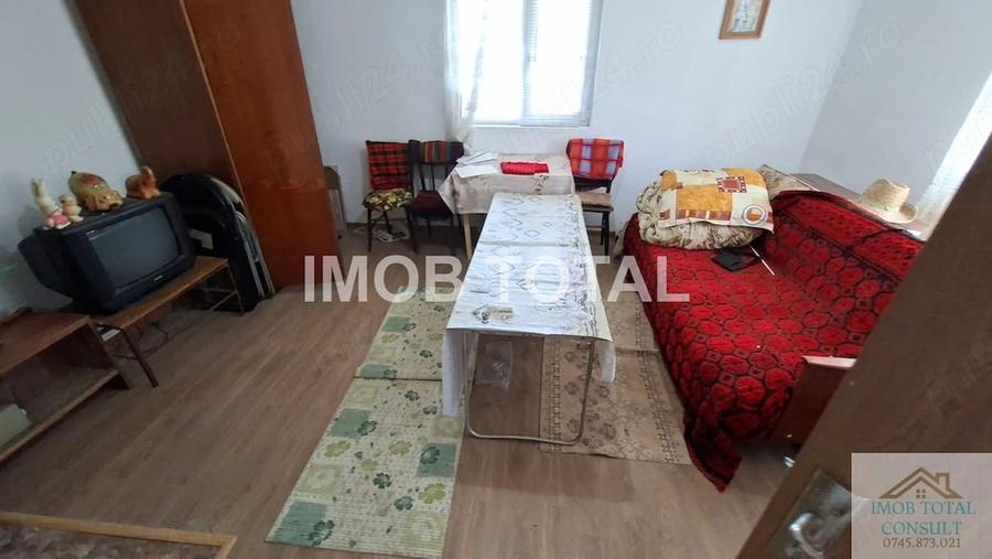 Casă cu 1 camere cu Teren 1244 Mp în Valea Mare