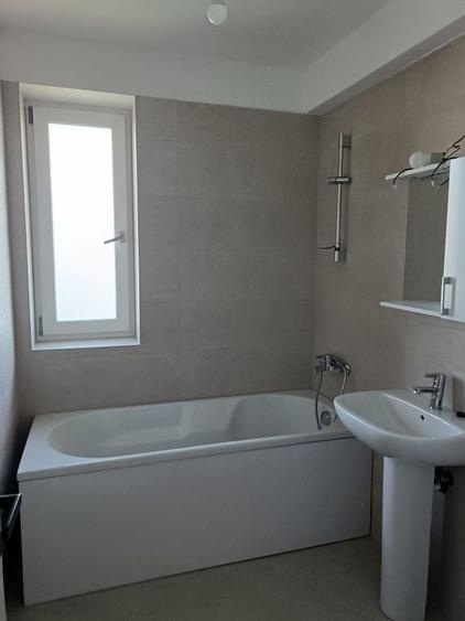 Apartament cu 2 camere decomandat în Morăreni